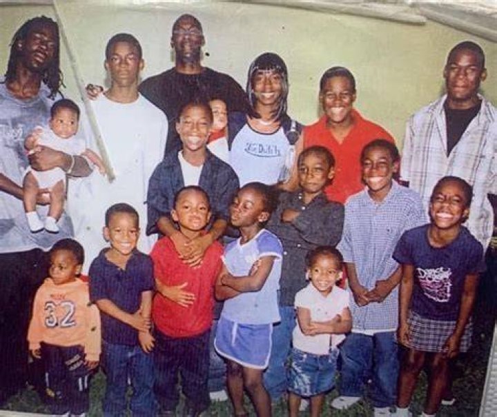 Is Zay Flowers Related To Trey Flowers? Parents And Siblings Revealed