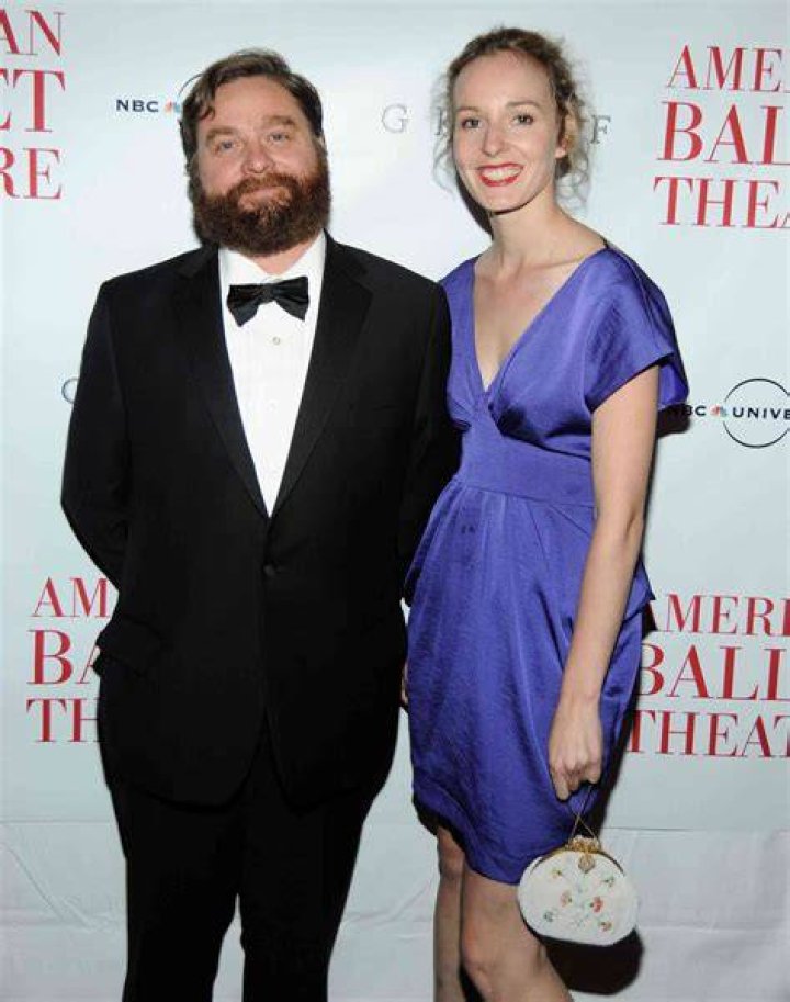 
Quinn Lundberg: 6 Things To Know About Zach Galifianakis’ Wife 